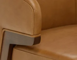 AKSEL leather dining chair