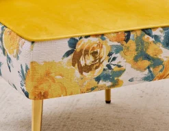 BLOSSOM accent chair