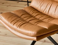 DORADA 100% leather swivel armchair
