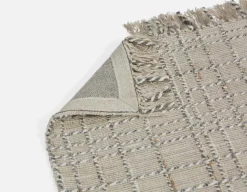 HISTOR hand-loom carpet 2.4' x 8'