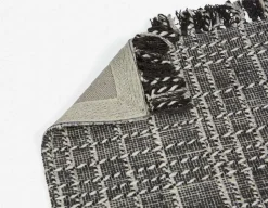 HISTOR hand-loom carpet 2.4' x 8'