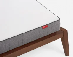 LOFT 6 queen size mattress