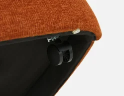 MAGNUS dining chair on casters