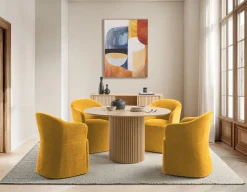 MAGNUS dining chair on casters