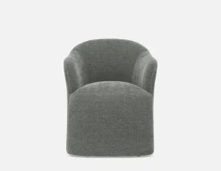 MAGNUS dining chair on casters