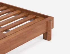 MUMBAI acacia wood queen size bed