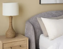 PORTLAND queen size bed