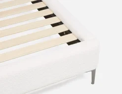 PORTLAND queen size bed