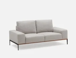 PRESTON loveseat