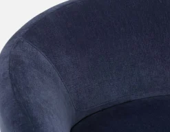 ROANNE accent chair