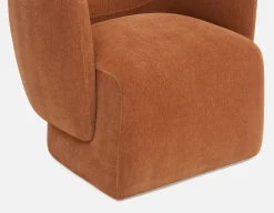 ROANNE accent chair