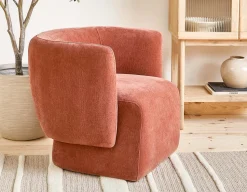 ROANNE accent chair