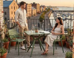 RUDY indoor/outdoor table