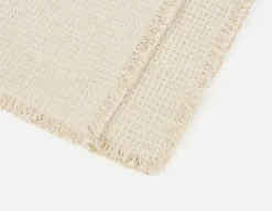 SATARA throw 50" x 60"