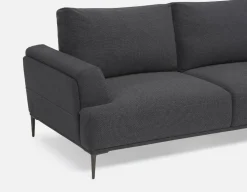 VICTOR contemporary right-facing sectional sofa