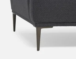 VICTOR contemporary right-facing sectional sofa