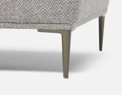 VICTOR contemporary right-facing sectional sofa