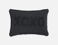 XOXO cushion 30 cm x 45 cm
